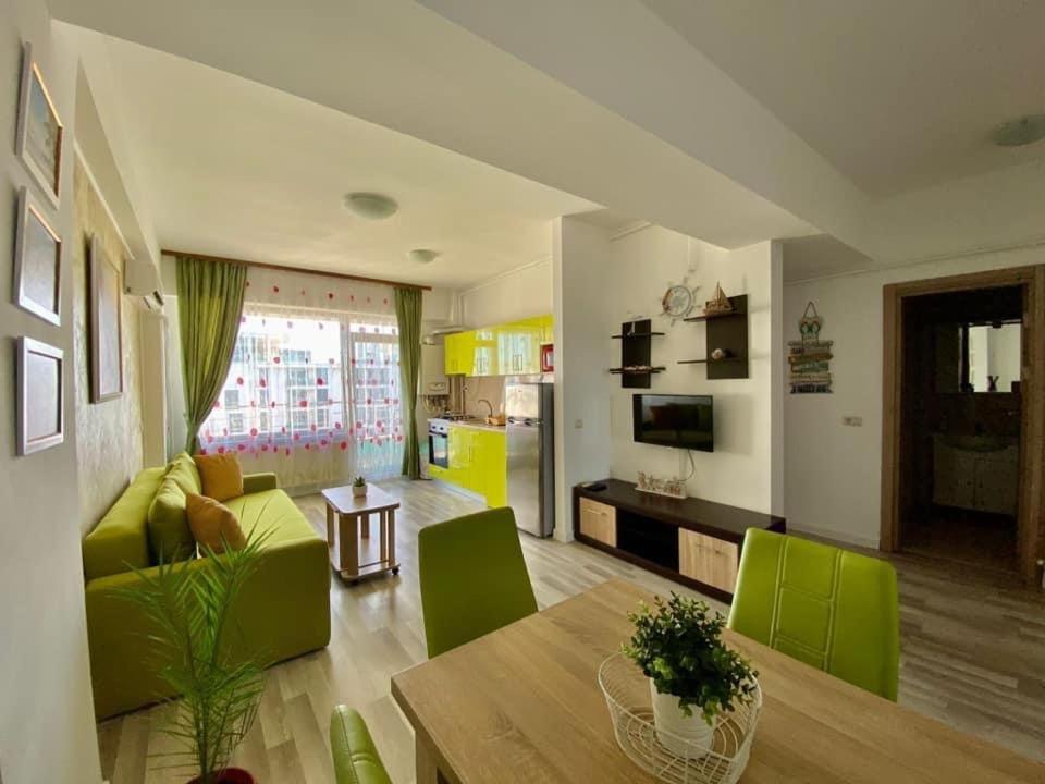 Maria Summer Apartaments Mamaia Exterior photo